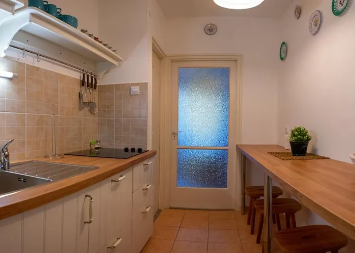 Helikon 32 Apartamento